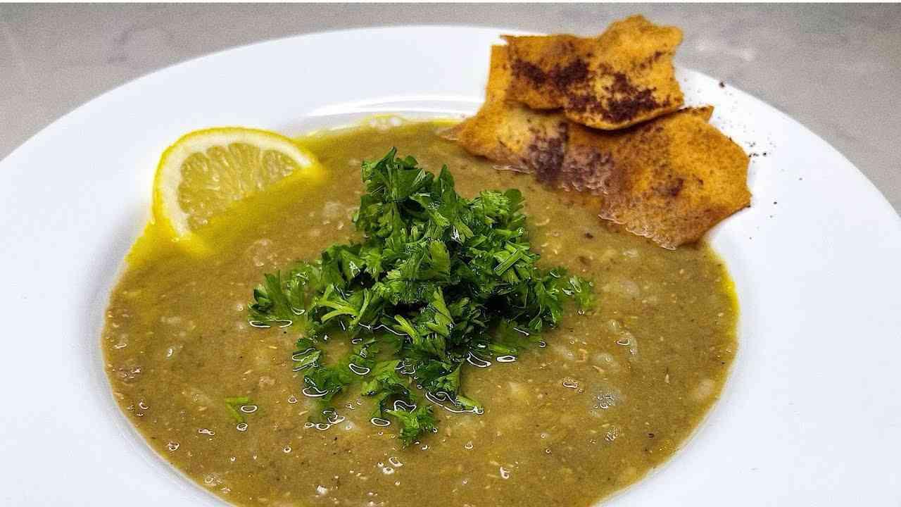 Lebanese Lentil Soup (Shorbat Adas) Recipe